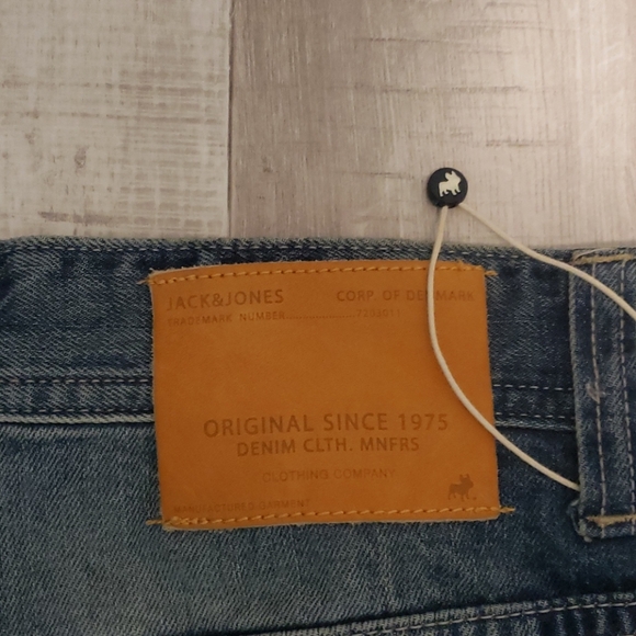 Jack & Jones denim shorts - Picture 3 of 3